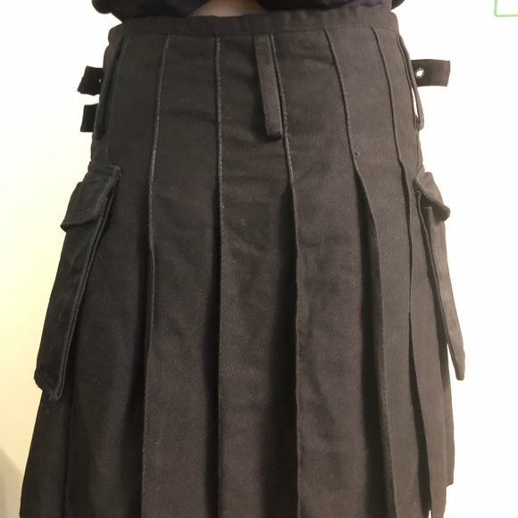 017 Modern Kilts Black Punk 2 Big Pockets 3 Buckles Heavy Cotton Sz 28 - Picture 8 of 14